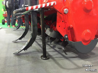 Fraise rotative  MINOS frees tot 250 pk werkt op pto 540 en 1000 2.5 2.75 3 en 6 meter frees budget prijs