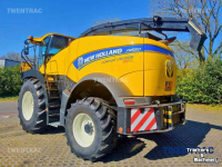 Ensileuse automotrice New Holland FR 550