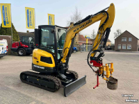 Pelles sur chenilles New Holland E35D graafmachine rupskraan