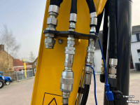 Pelles sur chenilles New Holland E35D graafmachine rupskraan