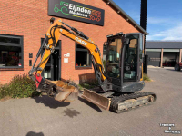 Mini pelleteuse Case CX25D
