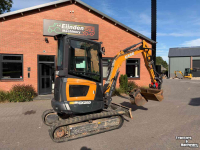 Mini pelleteuse Case CX25D