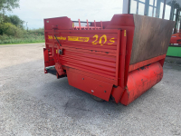 Distributeur de fourrage en bloc Schuitemaker 20 S