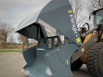 Coupe-blocs d'ensilage Flingk KHXL 1724 Kuilhapper Demo voermachines