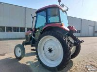 Tracteur New Holland TD75D Verhoogd 73 CM.