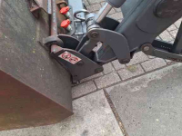 Chargeur frontal  Manip MP100