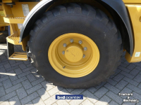 Tracteur Caterpillar 908