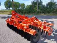 Déchaumeur à disques Kubota CD2301  schijveneg