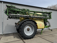 Pulvérisateur Amazone UX5200