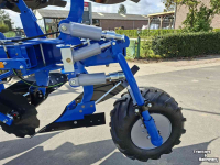 Charrues Overum Variflex CX 4-schaar XLD rister