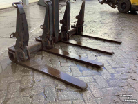 Fourches à palettes cadre  JKB Palletvorkenbord