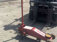 Autres machines et accessoires pour l'atelier et terrain  Hydraulische krik 8 ton