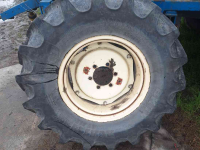 Roues, Pneus, Jantes, Barillets Jumelage BKT 380/85R24
