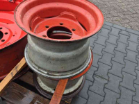 Roues, Pneus, Jantes, Barillets Jumelage Fendt 13.5/75-17, 17" velg, origineel Fendt 300 LS
