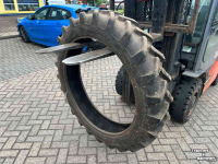 Roues, Pneus, Jantes, Barillets Jumelage Alliance 9.5R36 band gebruikt