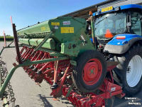 Semoir Lely Terra Rotorkopeg met Hassia DU 100 zaaimachine