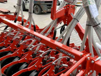 Autres Semoirs, Planteuses et accessoires Kuhn BTF 3000