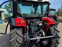 Tracteur pour vignes et vergers  ARMATRAC 804 FG