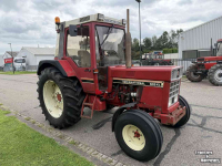 Tracteur International 845XL 2wd