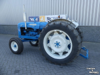 Tracteurs anciens Fordson Super Major