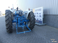 Tracteurs anciens Fordson Super Major