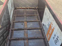 Epandeur de fumier  Compoststrooier voor fruitteelt