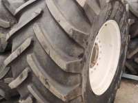 Roues, Pneus, Jantes, Barillets Jumelage New Holland 800/65R32 Michelin XM28