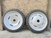 Roues, Pneus, Jantes, Barillets Jumelage Kleber 270/95R54