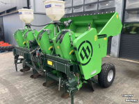 Planteuse de pommes de terre Miedema CP42 hydro
