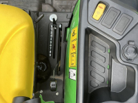 Tracteur pour vignes et vergers John Deere 3025E