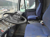 Camion MAN LE 8. 140 vrachtwagen