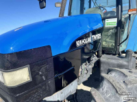 Tracteur New Holland TM 125