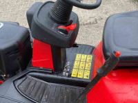 Tracteur Tondeuse Autoporté Massey Ferguson 4416 XL