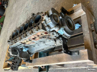 Pièces d‘occasion pour tracteurs Fendt 818 - (7100 uur)