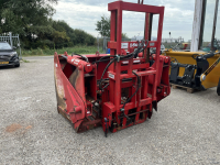 Coupe-blocs d'ensilage Redrock 180/130 met hefmast