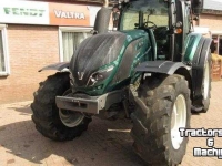 Tracteur Valtra T174 Active