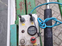 Autres matériel de fertilisation et accessoires Doornbos Electrisch zelfrijdend wiedbed, 12 persoons