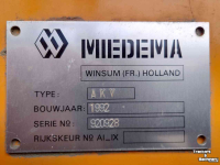 Remplisseur de caisses Miedema AKV