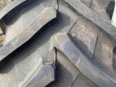 Roues, Pneus, Jantes, Barillets Jumelage Trelleborg IF 710/70R42 TM1000 90%