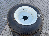 Roues, Pneus, Jantes, Barillets Jumelage New Holland 33x12.50-16.5 +23x8.50-12 Boomer 25 gazon banden