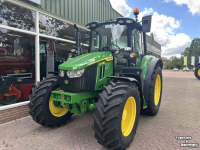 Tracteur John Deere 6M 125