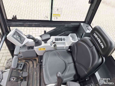 Mini pelleteuse Doosan Develon DX19-7
