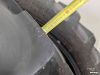 Roues, Pneus, Jantes, Barillets Jumelage Alliance Voorband: Alliance 230/95R3, Achterband: Alliance 230/95R48