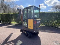 Mini pelleteuse Volvo EC15E