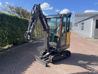 Pelles sur chenilles Volvo EC15E