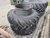 Roues, Pneus, Jantes, Barillets Jumelage Alliance Dubbellucht set Achter 20.8R42, voor 16.9-28