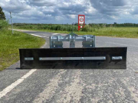 Rabot caoutchouc Zocon 1.90m en 2.70m Eurotrac / Giant