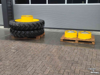 Roues, Pneus, Jantes, Barillets Jumelage Volvo 270/95R36