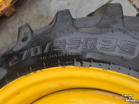 Roues, Pneus, Jantes, Barillets Jumelage Volvo 270/95R36