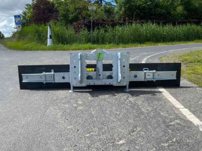 Rabot caoutchouc Zocon 1.90m en 2.70m Eurotrac / Giant